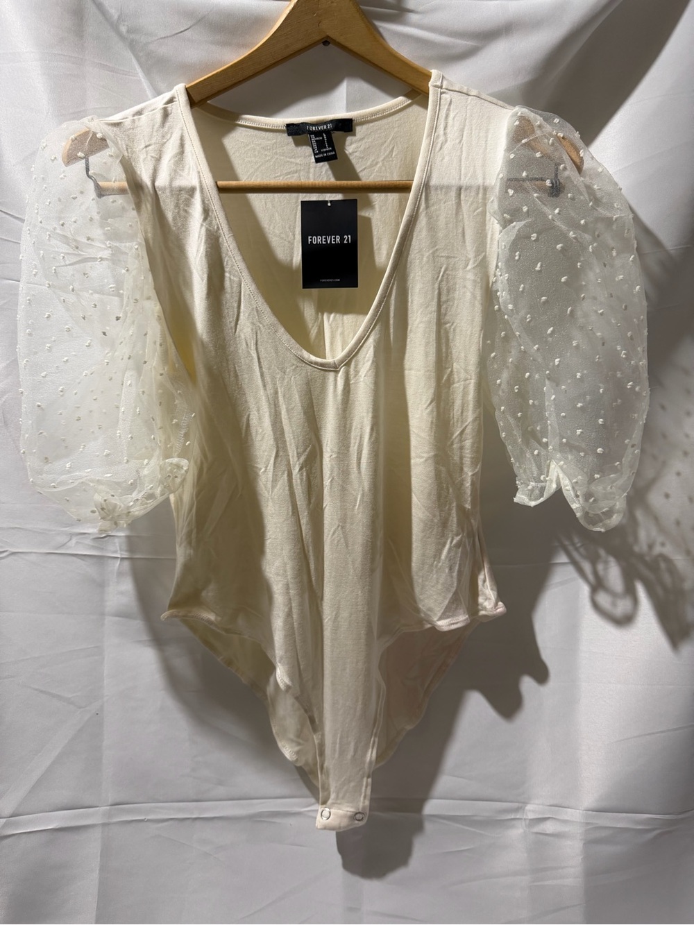 Forever 21 Ivory Puff Sleeve V-Neck Bodysuit